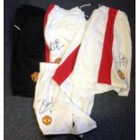 Manchester United collection 5 pair of signed shorts from players such as Patrice Evra, Michael