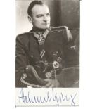 WW2 Helmut Kinz KC signed 6 x 4 photo, he was a Sturmbannführer Waffen SS during World War II.