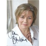 Barbara Flynn signed 7x5 colour photo. English actress. She first came to prominence playing Freda