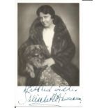 Elizabeth Schumann signed 6x4 vintage photo. (13 June 1888 - 23 April 1952) was a German soprano who