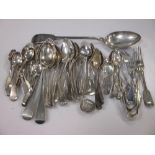 A quantity of silver spoons, tea spoons etc. 46oz
