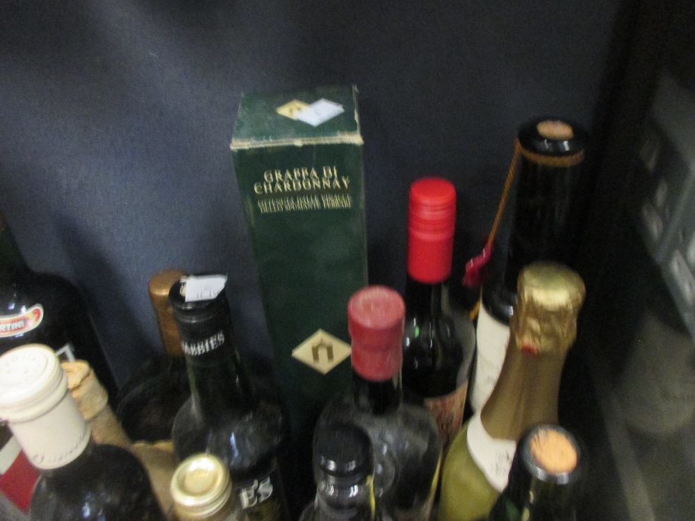 A quantity of liquor and spirits, to include rum, wine, port, whiskey etc - Image 4 of 4