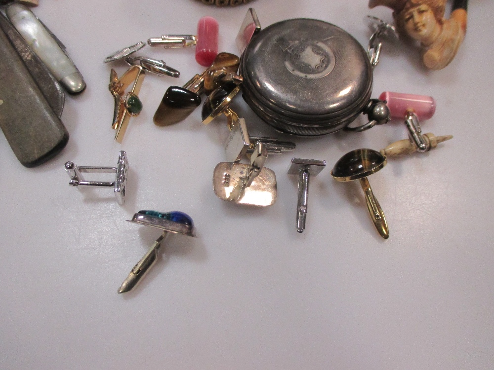 A silver cased pocket watch, a quantity of gypsy clothing pegs, penknives, cufflinks etc - Image 2 of 4