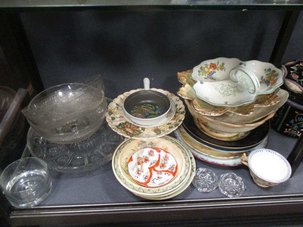 A collection of decorative china and ornaments - Image 4 of 4