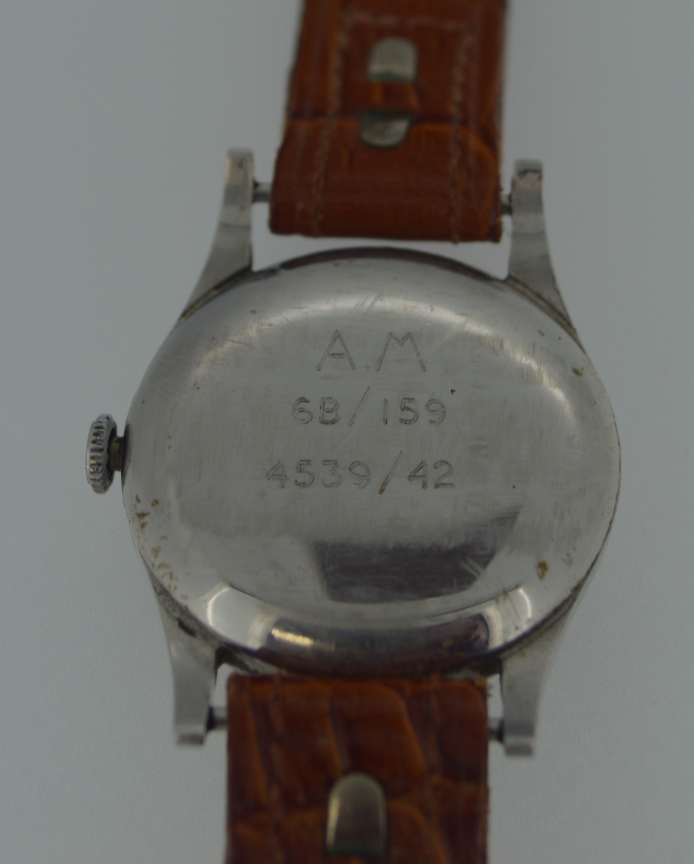 Omega - An Air Ministry gentleman's steel wristwatch, circa 1940, the signed circular off white - Image 3 of 5