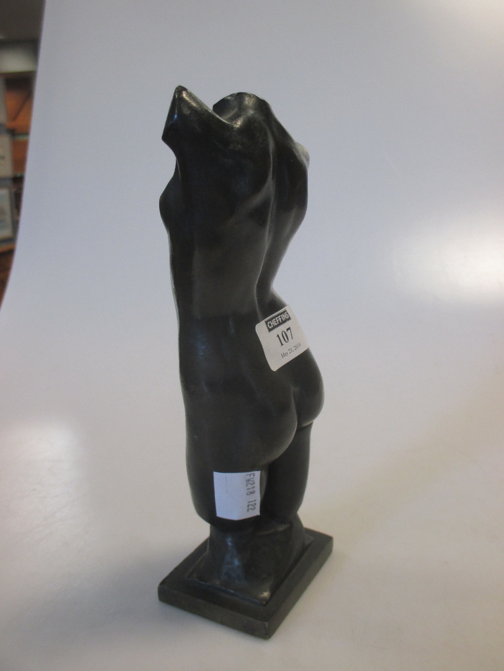 An early 20th century bronze study of a nude, 18.5cm high - Image 2 of 3