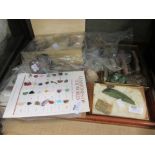 Various hardstone and mineral pieces, and two wooden boxes