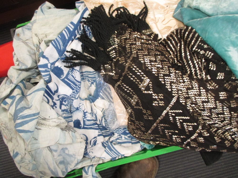 A quantity of lace and other dress making items to include 1920's/30's dresses - Image 2 of 4
