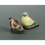 An 18th century Bilston enamel and metal mounted snuff box, modelled as a canary, 6cm wide; a