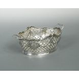 A 20th century German silver bread basket, by Georg Roth & Co Hanau in addition to sponsor's mark