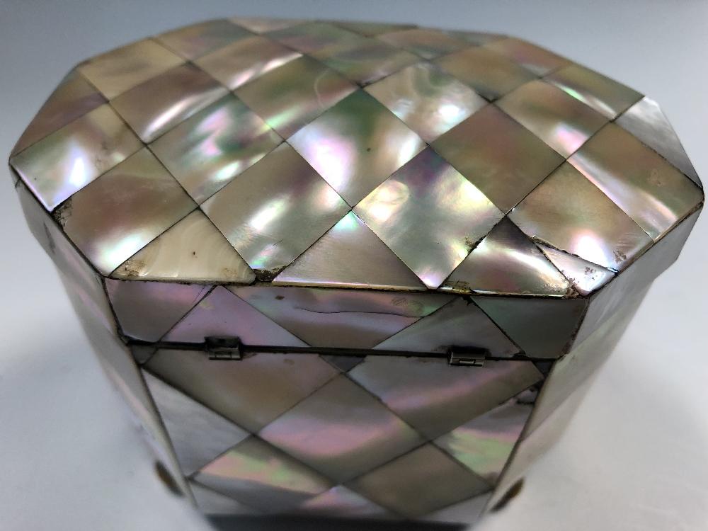 A 19th century mother-of-pearl tea caddy, of heavily canted rectangular form, with internal lift-out - Image 4 of 4