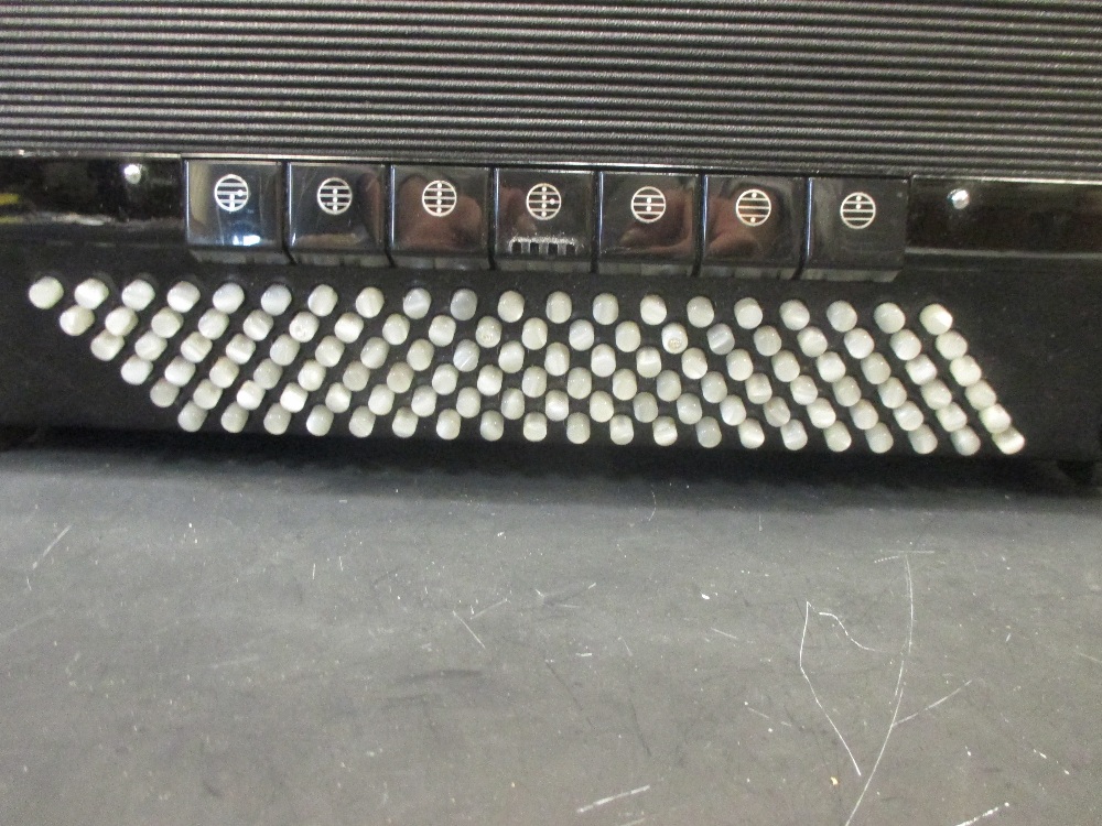A Bugari Champion Cass accordion, castelfidardo armando, with original case - Image 4 of 6