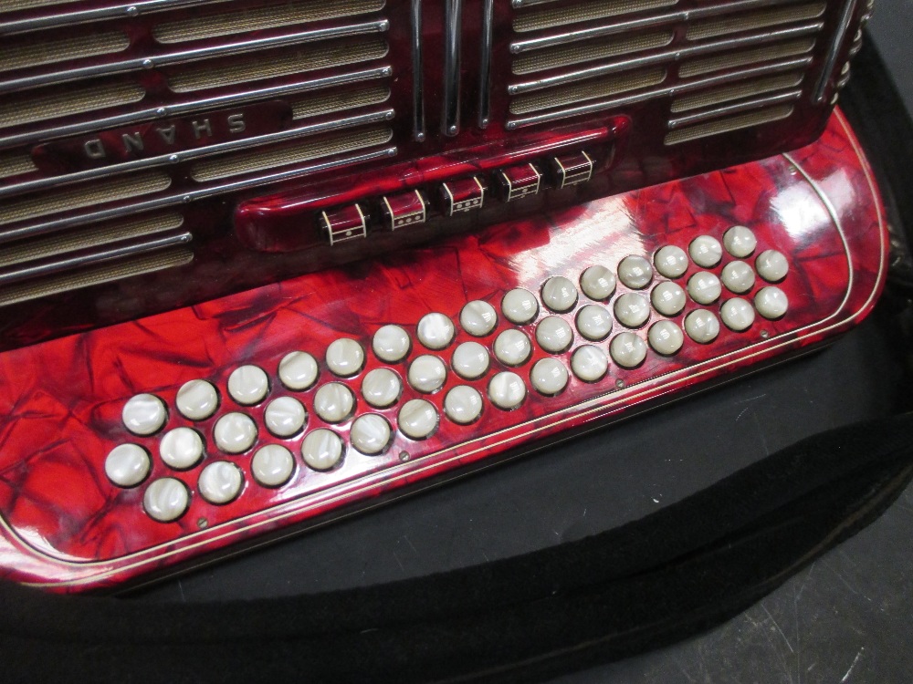 A Hohner Shand Morino 46 button accordion, together with Hohner hard shelled felt lined case - Image 6 of 12