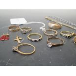 A quantity of 9ct jewellery 10.6g, together with a bracelet and a ring marked '585' 12.6g and two