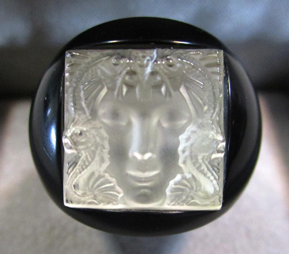 Arethuse, a modern Lalique dress ring, the glass plaque of an elegant woman wearing a headdress of - Image 2 of 4