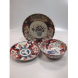 three Imari plates/bowl