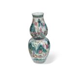 A Chinese porcelain double gourd vase, late Qing Dynasty circa 1890,