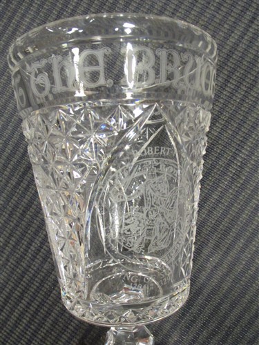 A limited edition 'Robert the Bruce' glass goblet, - Image 3 of 4