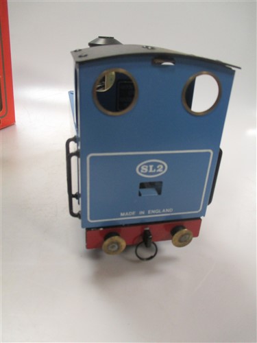A Mamod steam railway SL2 blue model 0-4-0 tractor engine, good in box - Image 3 of 4