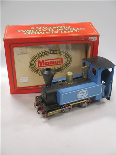 A Mamod steam railway SL2 blue model 0-4-0 tractor engine, good in box - Bild 2 aus 4