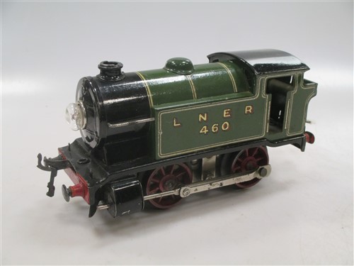 A Hornby 0 gauge LNER 0-4-0 with 20V electrical engine