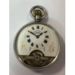 Unsigned - A George V silver 8 day open faced pocket watch,