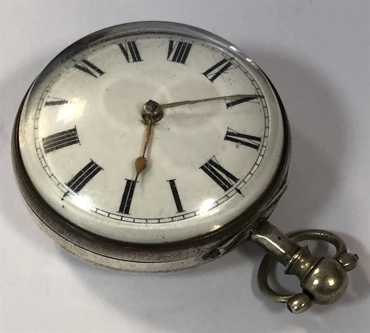 Mathews, Welchpool - A George III silver pair cased pocket watch, - Bild 6 aus 11