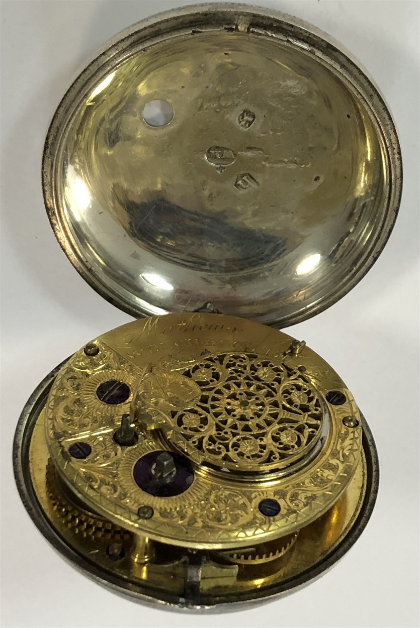 Mathews, Welchpool - A George III silver pair cased pocket watch, - Bild 7 aus 11