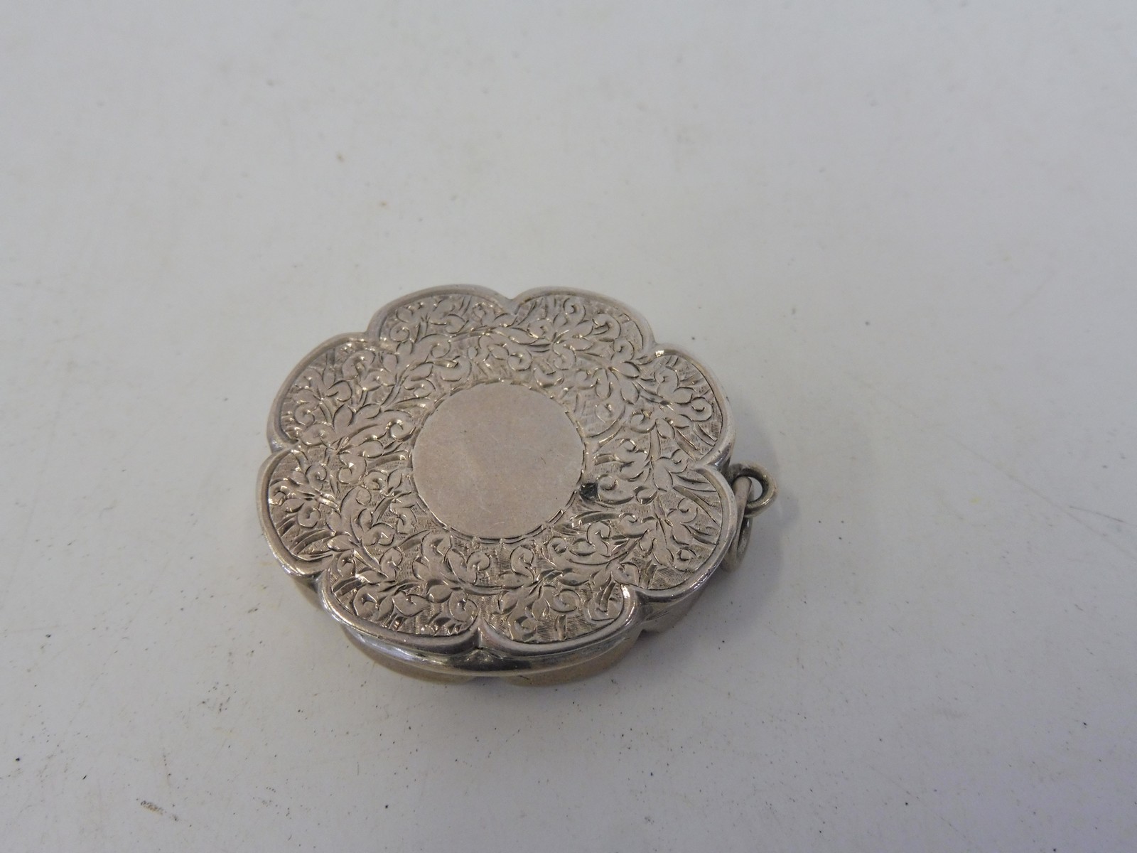 A Victorian silver vinaigrette, Birmingham 1880, maker CC.