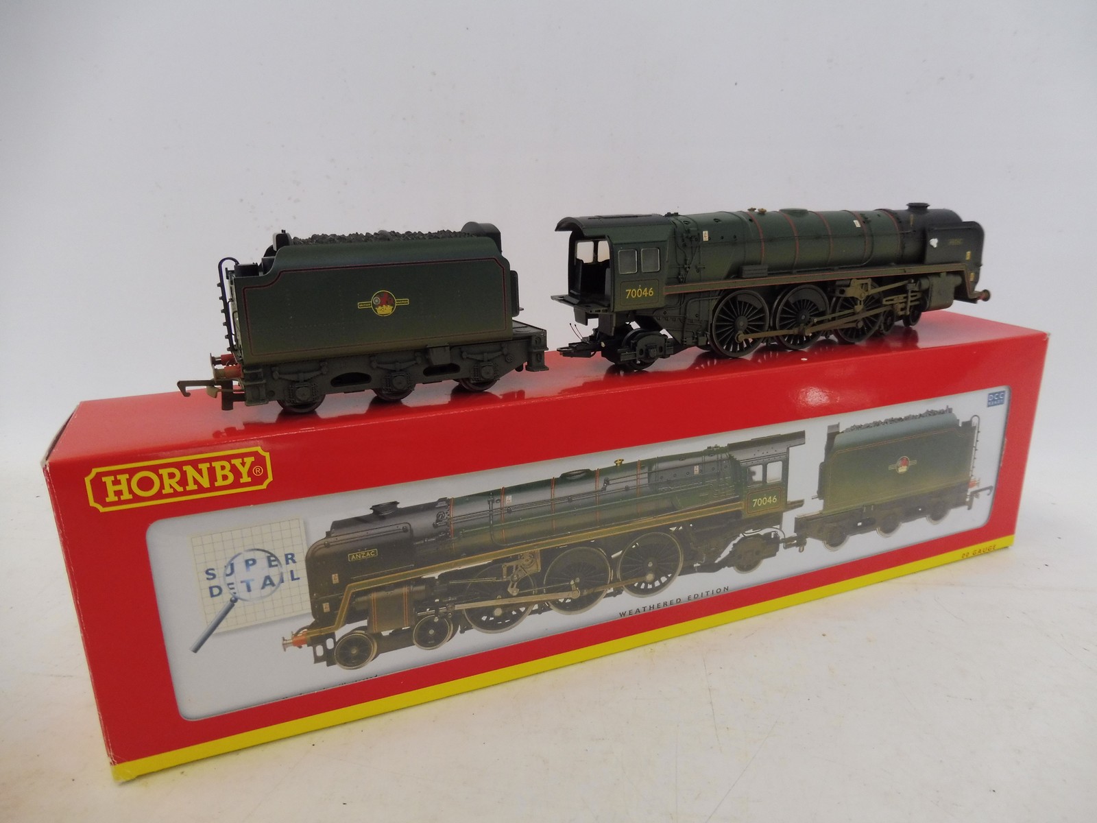 A boxed Hornby OO gauge Britannia Class locomotive 'Anzac' Weathered, no. R2457 BR 4-6-2 'Super - Image 2 of 2