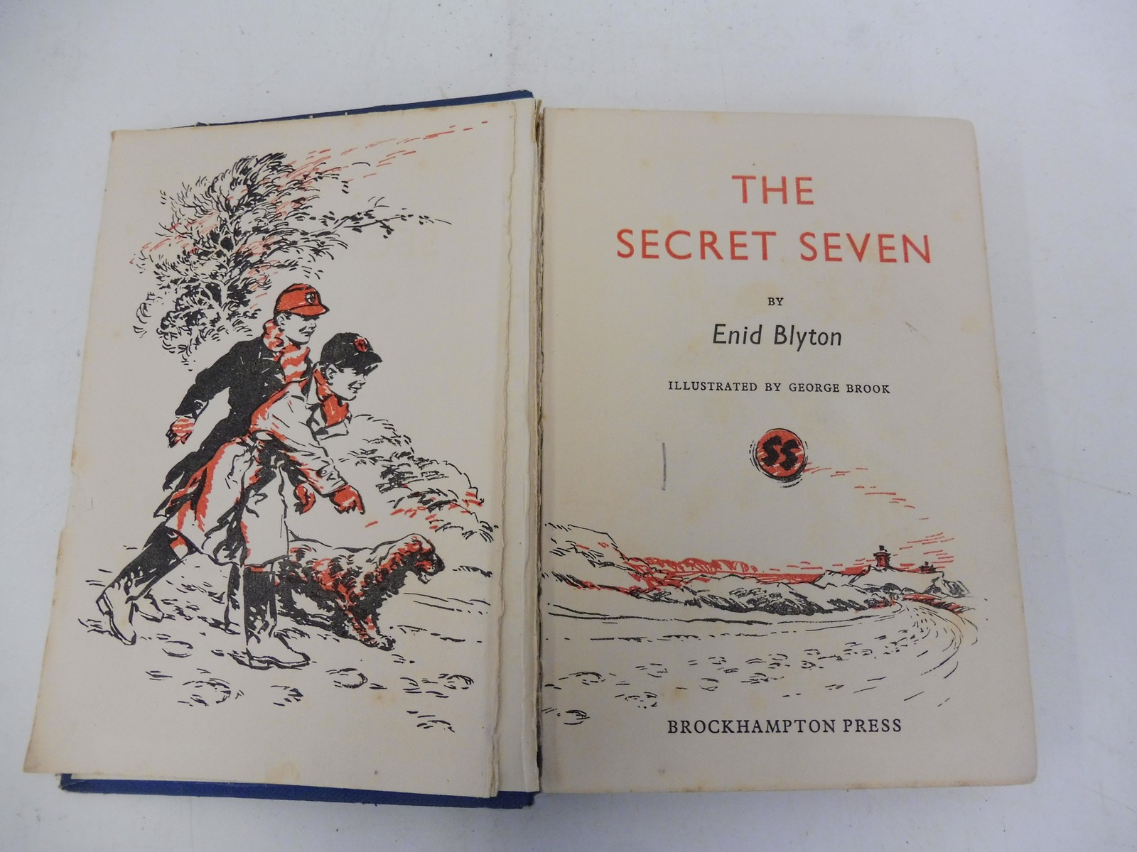 Nine Secret Seven volumes to include 'Secret Seven Adventure' with dust jacket, 1st Edition, 1950. - Image 8 of 11