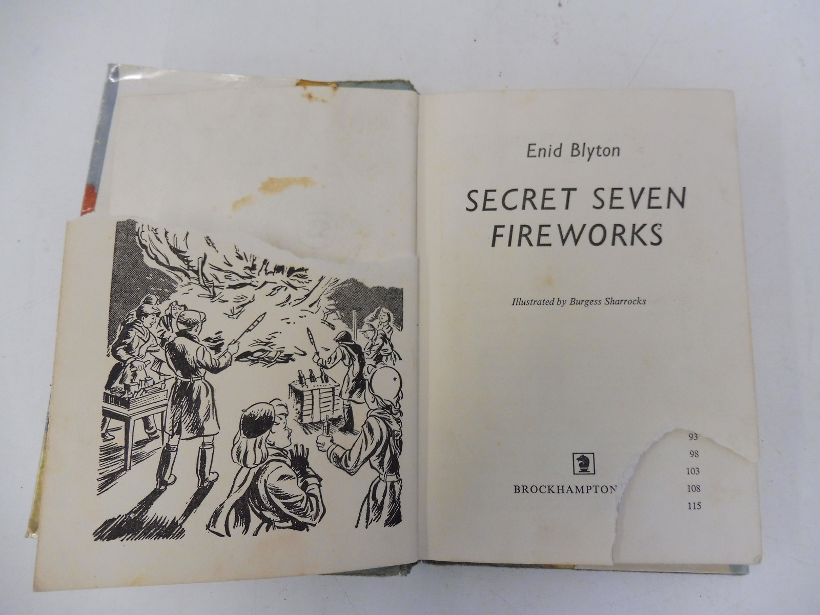 Nine Secret Seven volumes to include 'Secret Seven Adventure' with dust jacket, 1st Edition, 1950. - Image 3 of 11