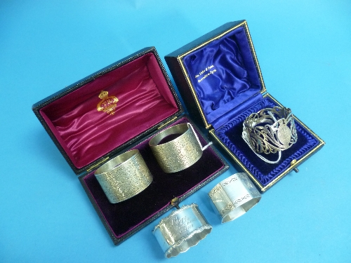 A cased pair of Victorian silver Napkin Rings, by Elkington & Co. Ltd., hallmarked Birmingham, 1894,