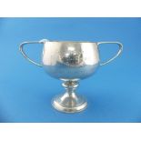 An early 20thC Indian silver two handled Trophy Cup, by Hamilton & Co., Calcutta, of plain