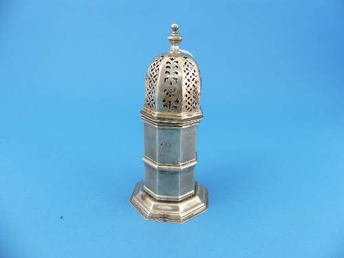 An octagonal Edwardian silver Sugar Caster, by George Nathan & Ridley Hayes, hallmarked Chester,