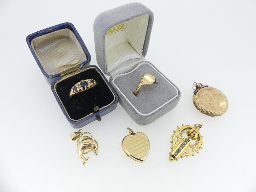 A small collection of Jewellery, including a small 14ct dolphin pendant, a 9ct heart shaped hinged