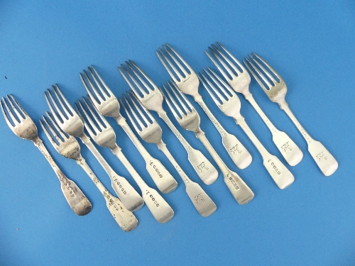 A set of five George IV silver Desert Forks, by Jonathan Hayne, hallmarked London, 1827, fiddle - Image 2 of 4