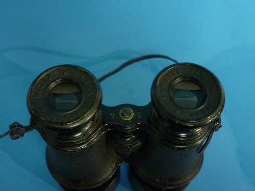 WWI Binoculars by Lemaire, Paris, with fitted leather case embossed 'Oak Leather Goods Co 1916' (2) - Image 2 of 3