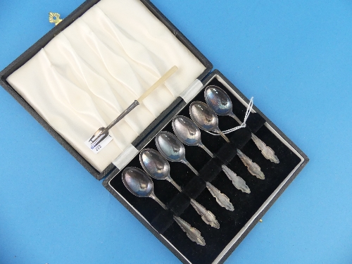 A cased set of George VI silver Teaspoons, by Cooper Brothers & Sons Ltd., hallmarked Sheffield,