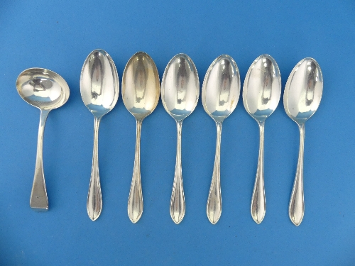 A George V silver part-Canteen of Cutlery, by Collingwood & Sons Ltd., hallmarked Sheffield, 1935, - Image 5 of 6