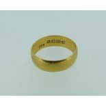 A 22ct yellow gold Wedding Band, 4.6g.