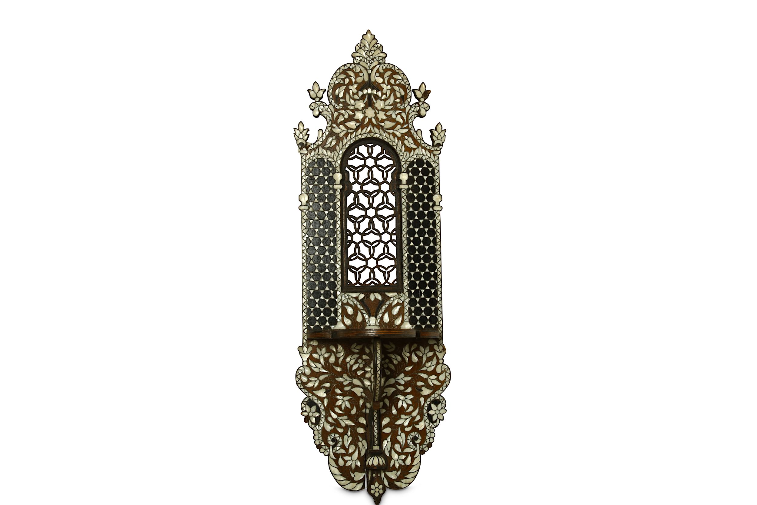 A HARDWOOD MOTHER OF PEARL AND SILVER WIRE INLAID WALL HANGING / FEZ STAND.