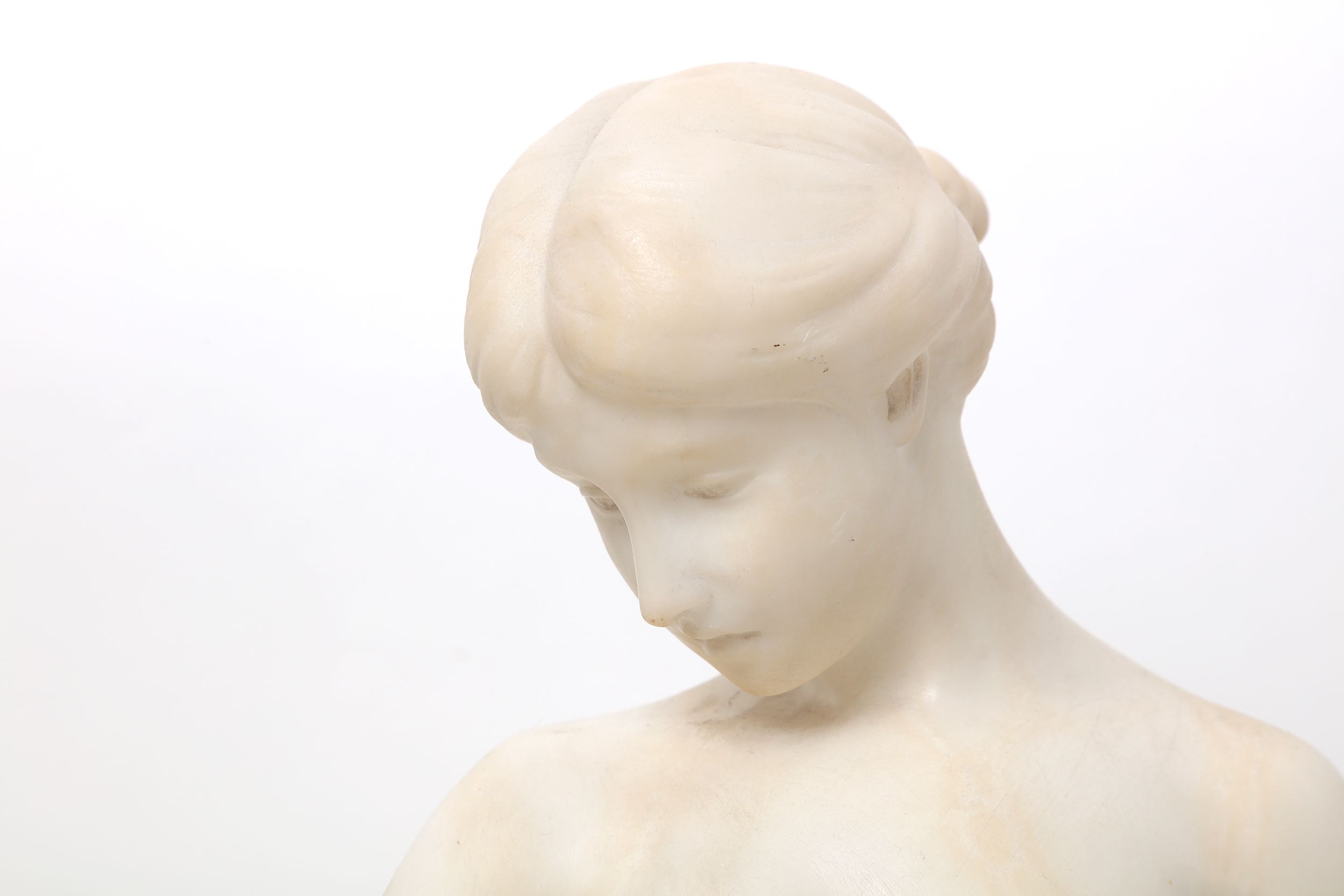 ERNST SEGER, AN ALABASTER AND BRONZE FIGURE OF A SEATED NUDE LACING HER SANDLE. - Image 5 of 7