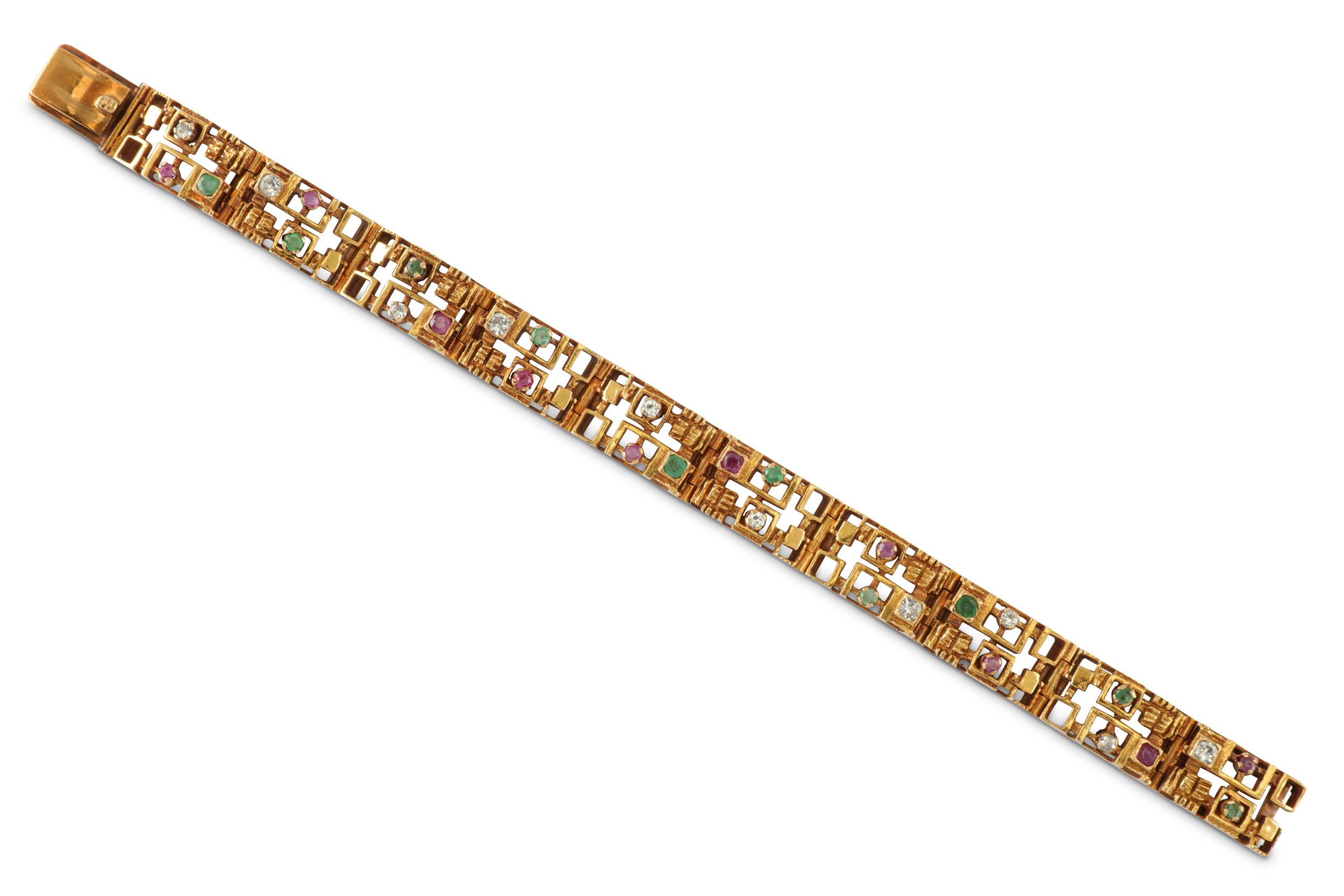 A gem-set brooch / pendant, bracelet and ring suite, circa 1970 - Image 4 of 5