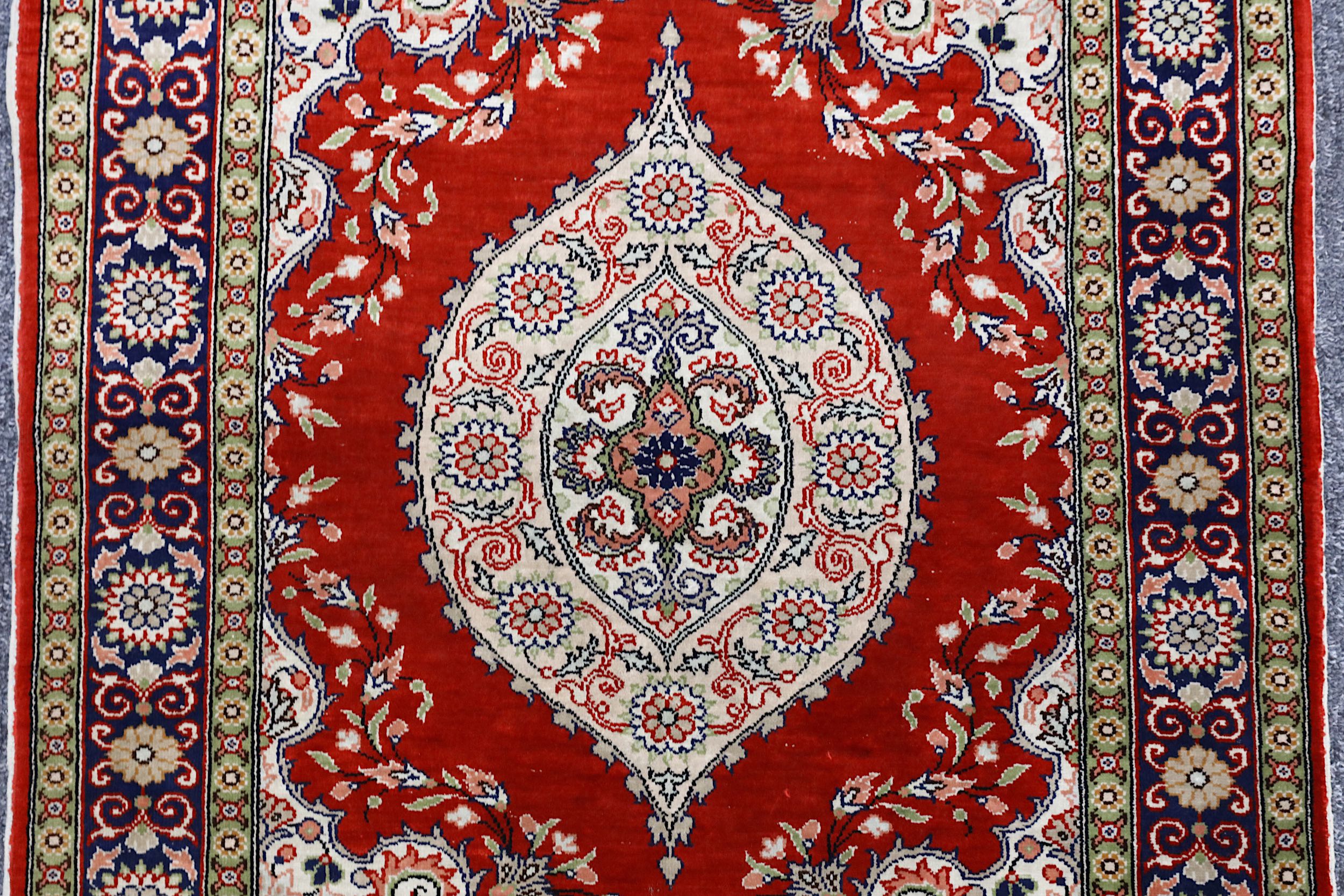 A LOT OF TWO VERY FINE HEREKE AND KEYSERI MATS, TURKEY approx: 3ft.1in. x 2ft.10in. and 2ft.2in. x - Image 2 of 8