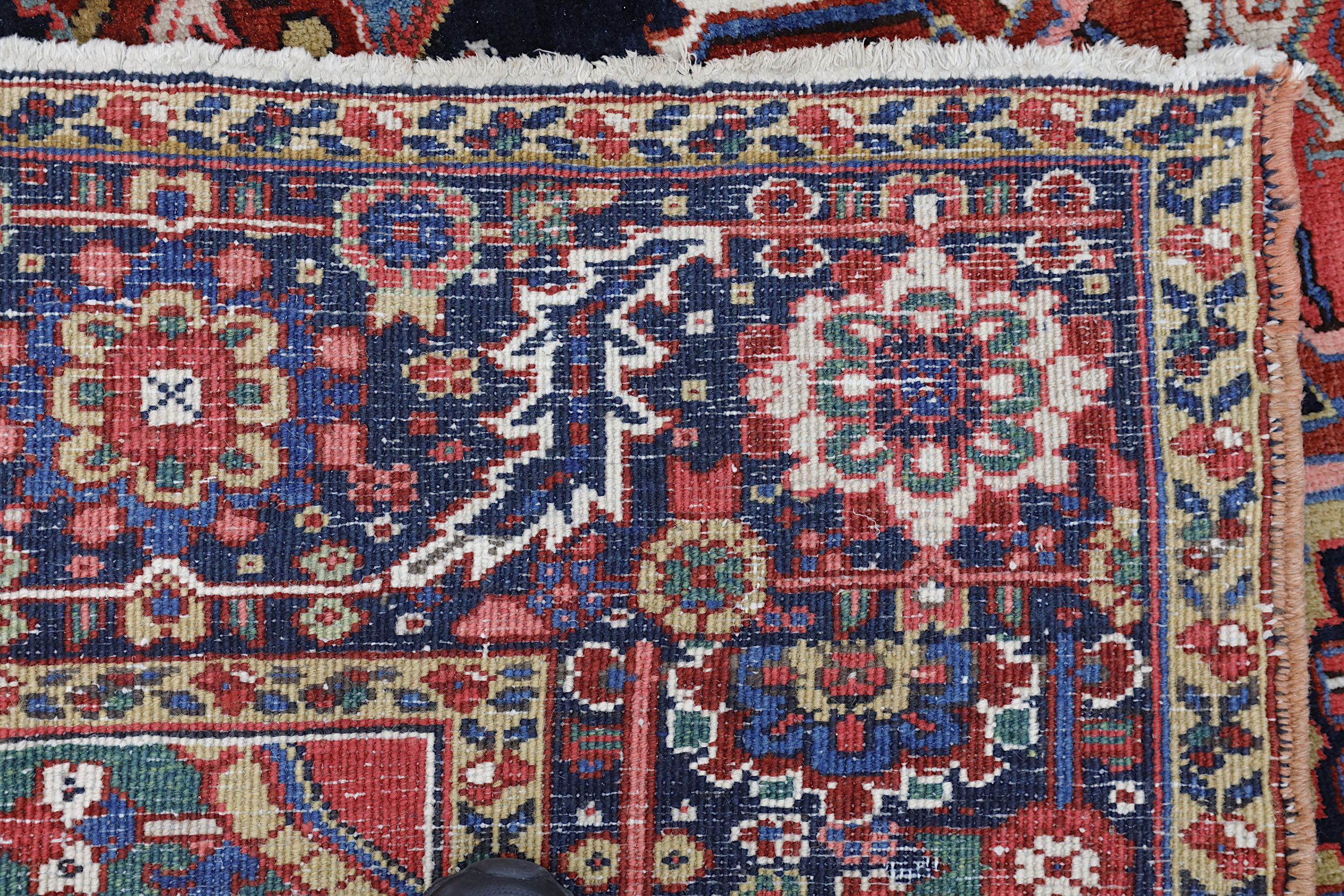 A FINE HERIZ CARPET, NORTH-WEST PERSIA approx: 11ft.5in. x 8ft.1in.(347cm. x 246cm.) Classic - Image 5 of 5