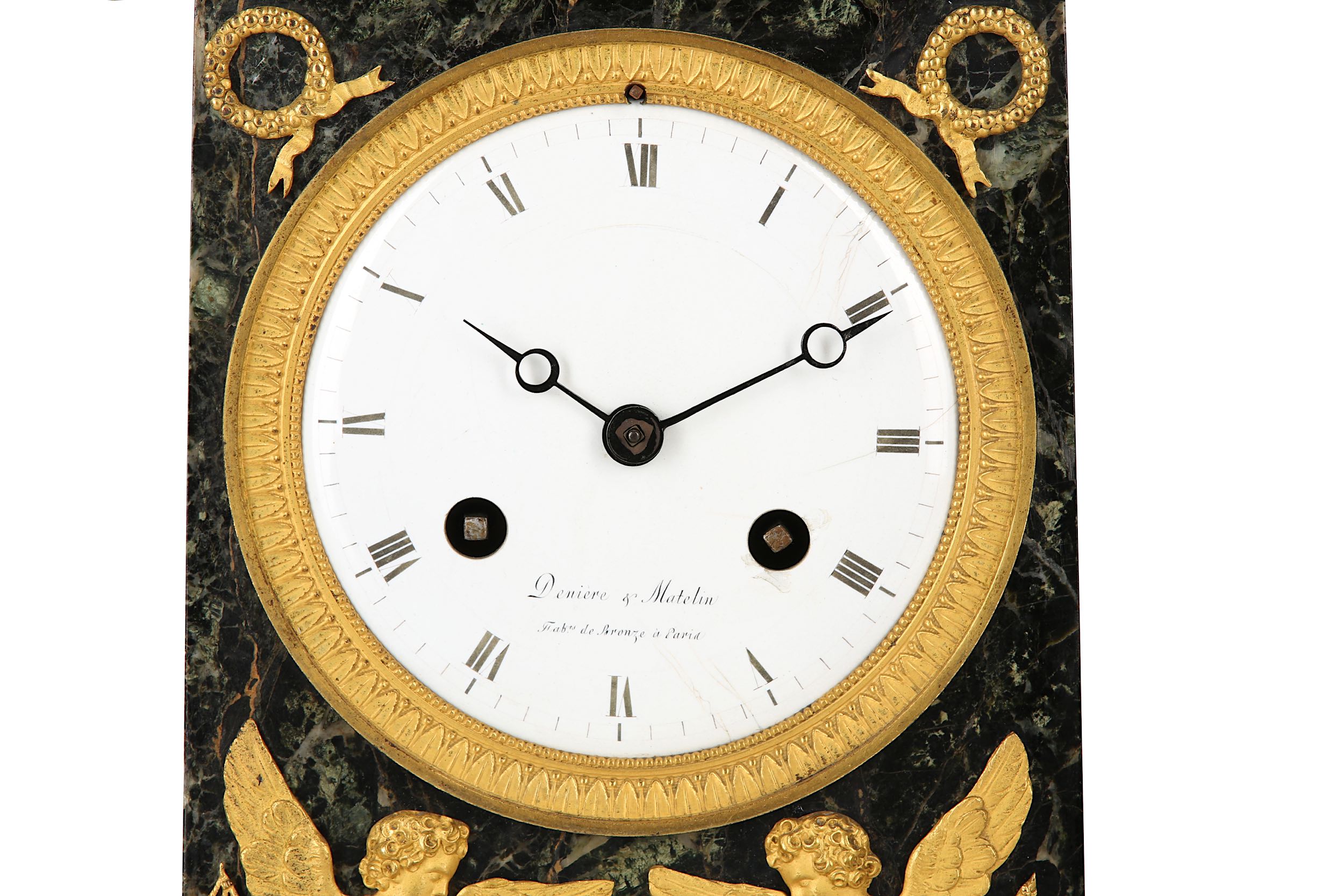 A FINE EMPIRE PERIOD FRENCH GILT BRONZE AND VERDE ANTICO MANTEL CLOCK SIGNED 'DENIERE & MATELIN, PAR - Image 8 of 10