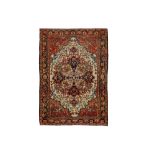 A FINE ANTIQUE SAROUK-FERAGHAN RUG, WEST PERSIA ap