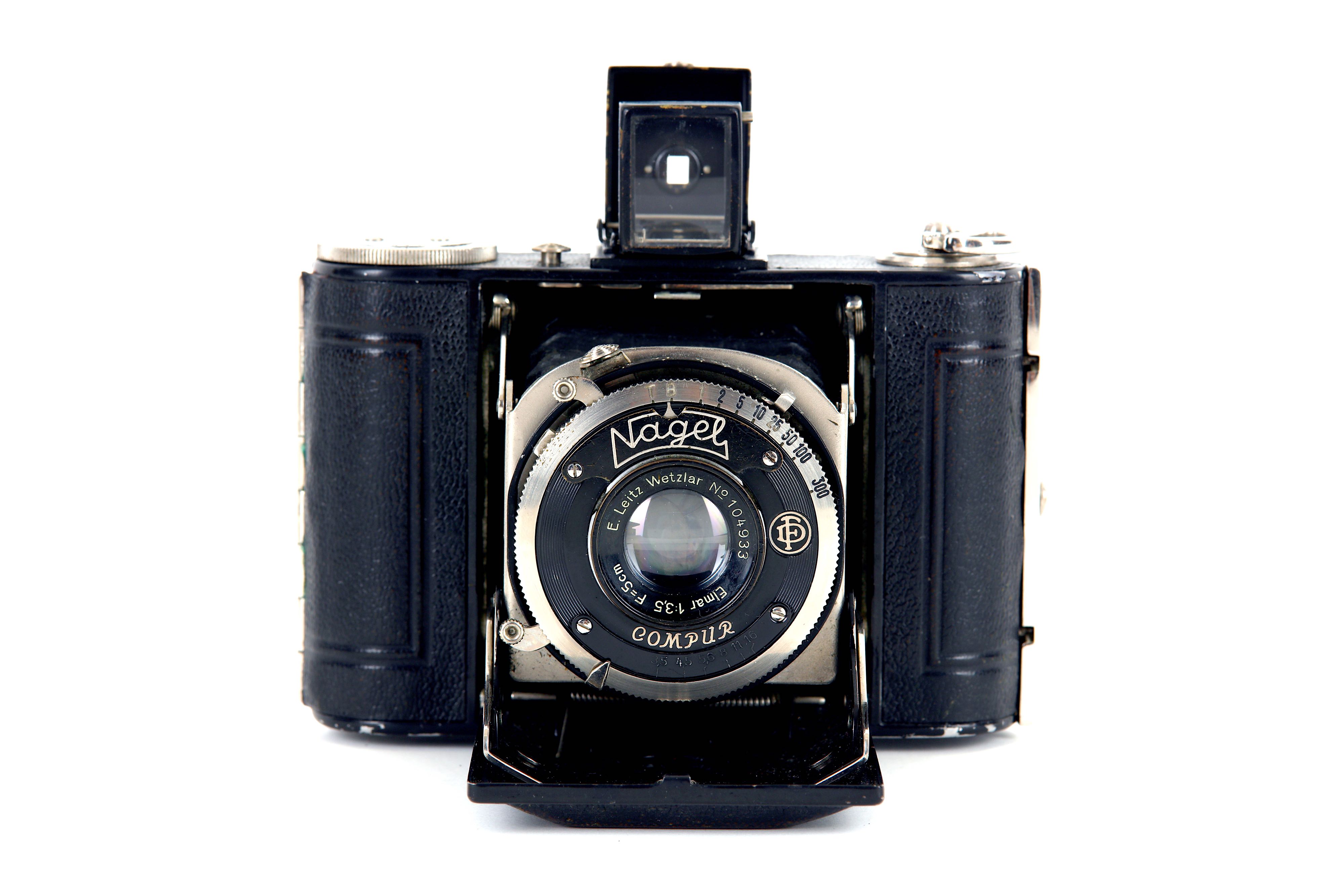 A Nagel Vollenda No.48 Folding Camera - Image 5 of 5