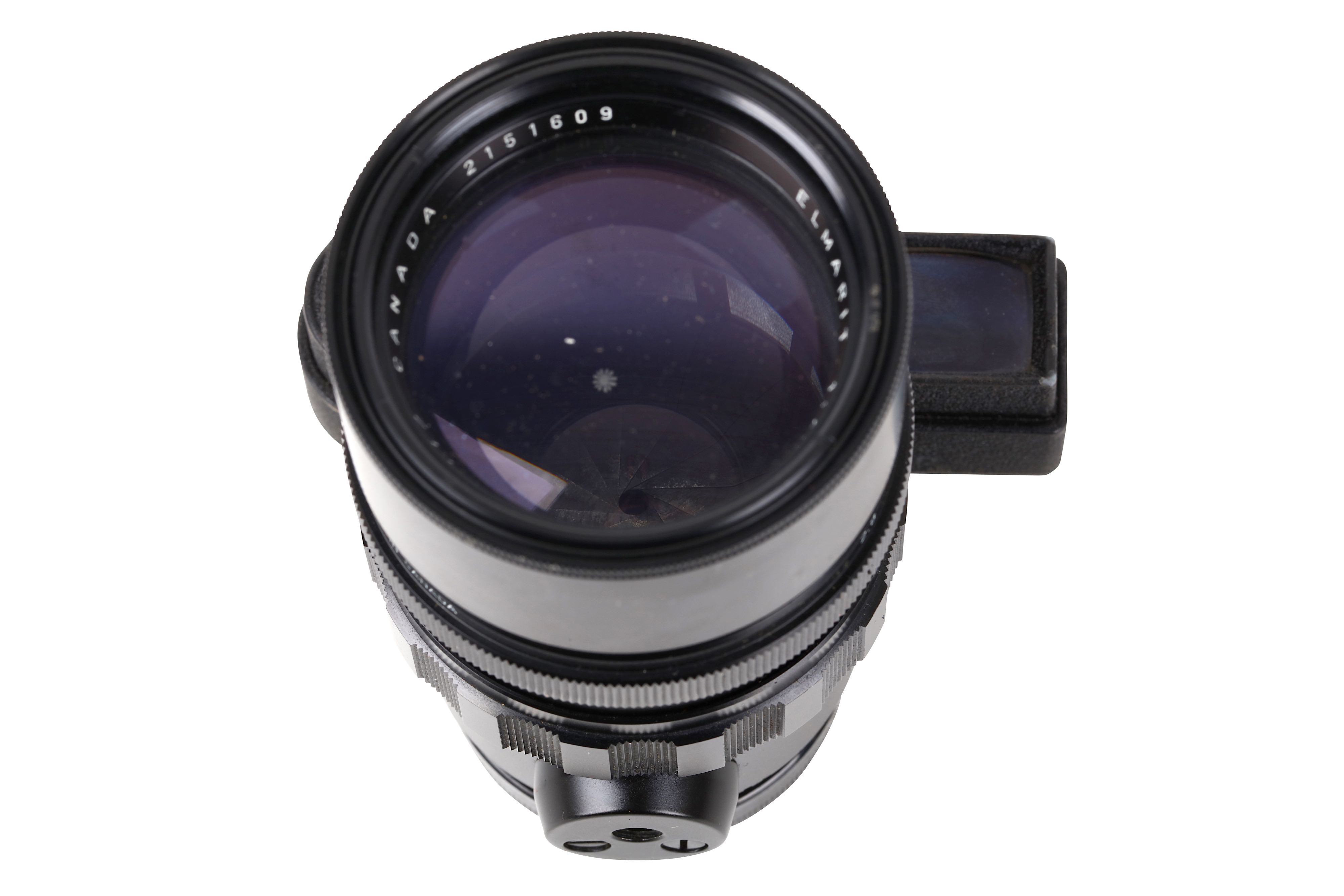 A Leitz 135mm f/2.8 Elmarit Lens - Image 2 of 4